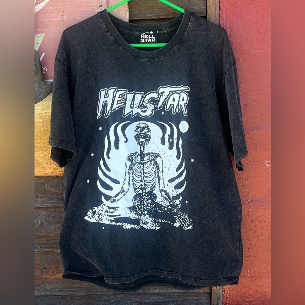 Hellstar Tee